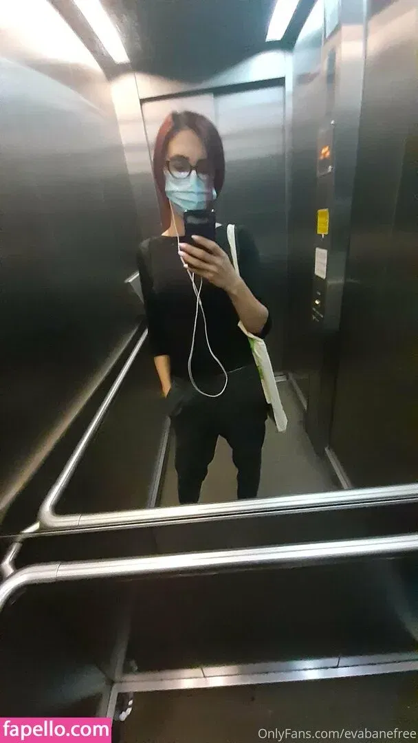 evabanefree Onlyfans Photo Gallery 