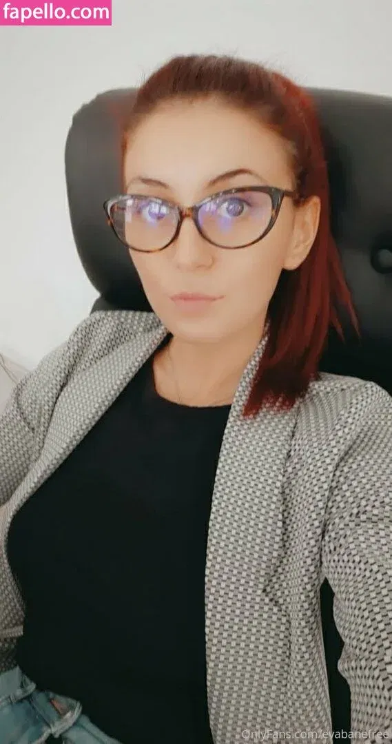 evabanefree Onlyfans Photo Gallery 