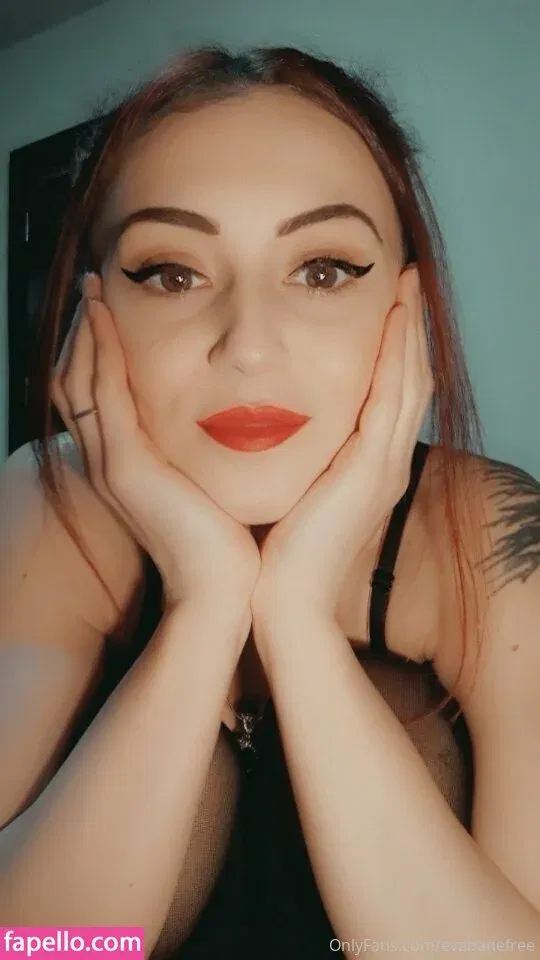evabanefree Onlyfans Photo Gallery 
