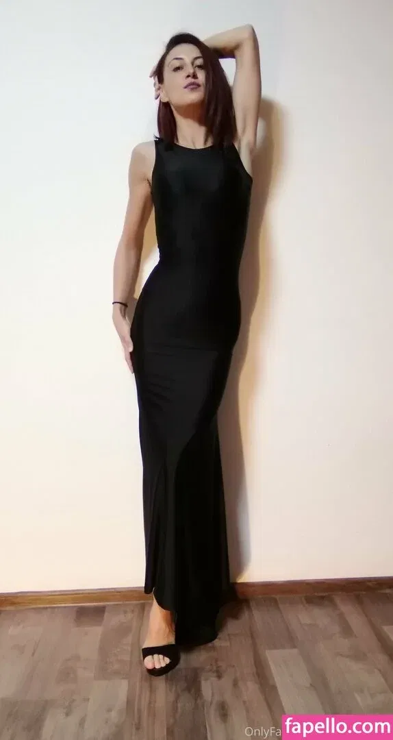 evabanefree Onlyfans Photo Gallery 