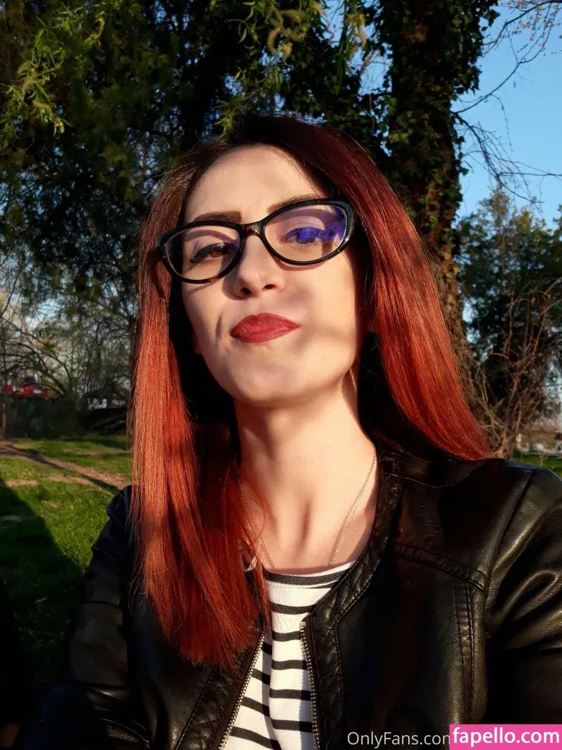 evabanefree Onlyfans Photo Gallery 