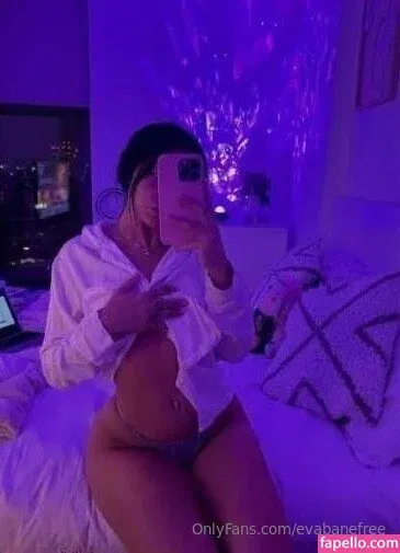 evabanefree Onlyfans Photo Gallery 