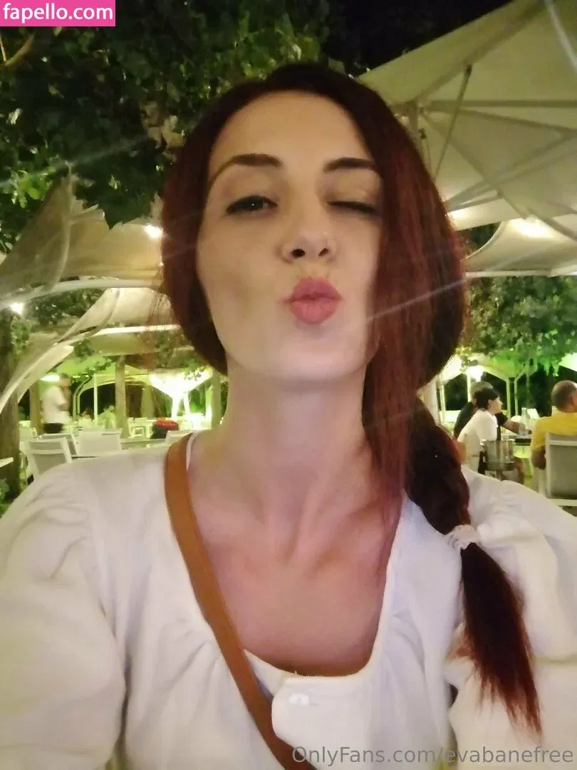 evabanefree Onlyfans Photo Gallery 