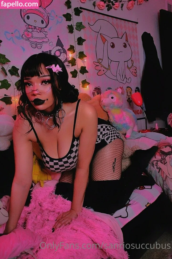 sanriosuccubus Onlyfans Photo Gallery 