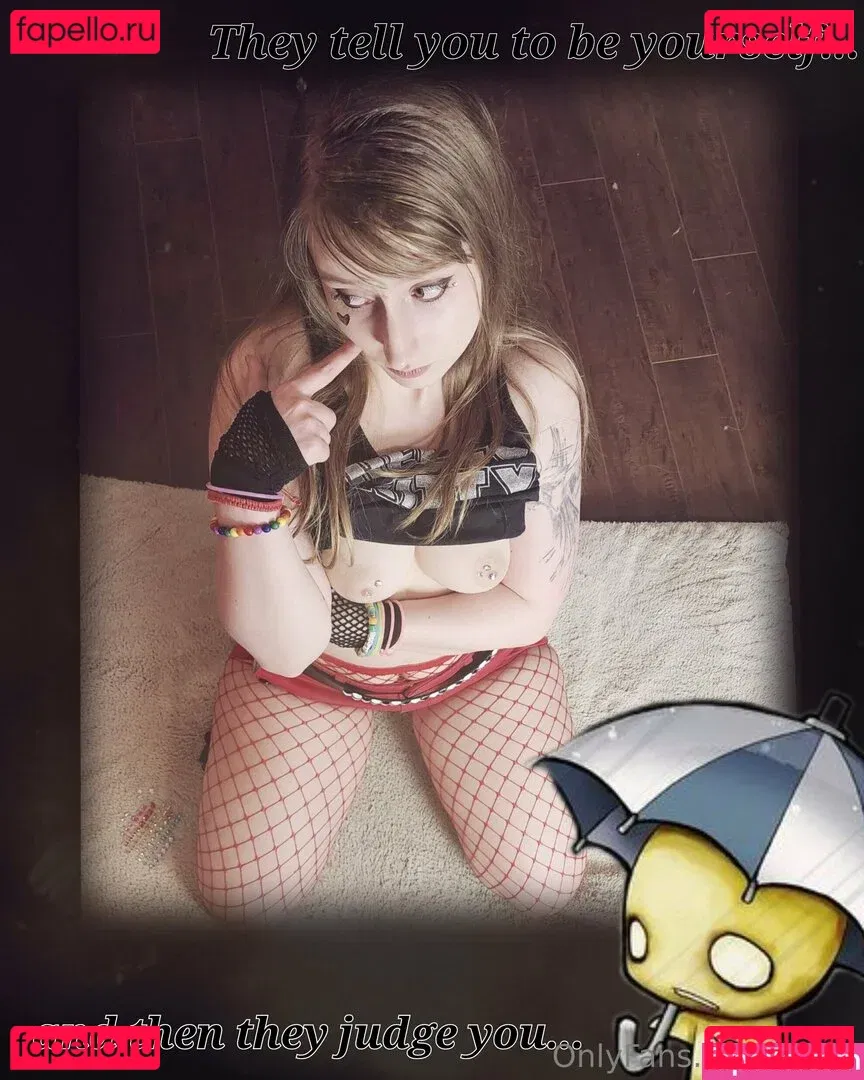 Real_Owl Onlyfans Photo Gallery 