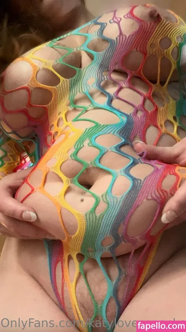 katylovessnacksppv Onlyfans Photo Gallery 