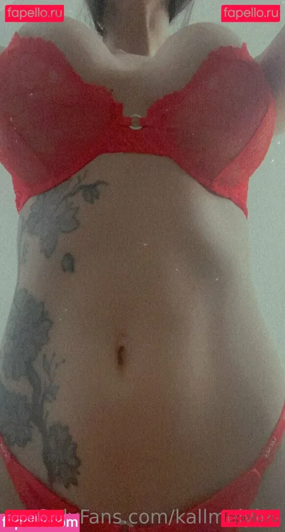 kallmelyles Onlyfans Photo Gallery 