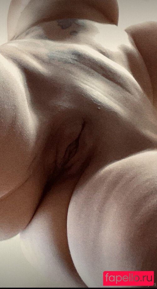 kallmelyles Nude Onlyfans Photo 9