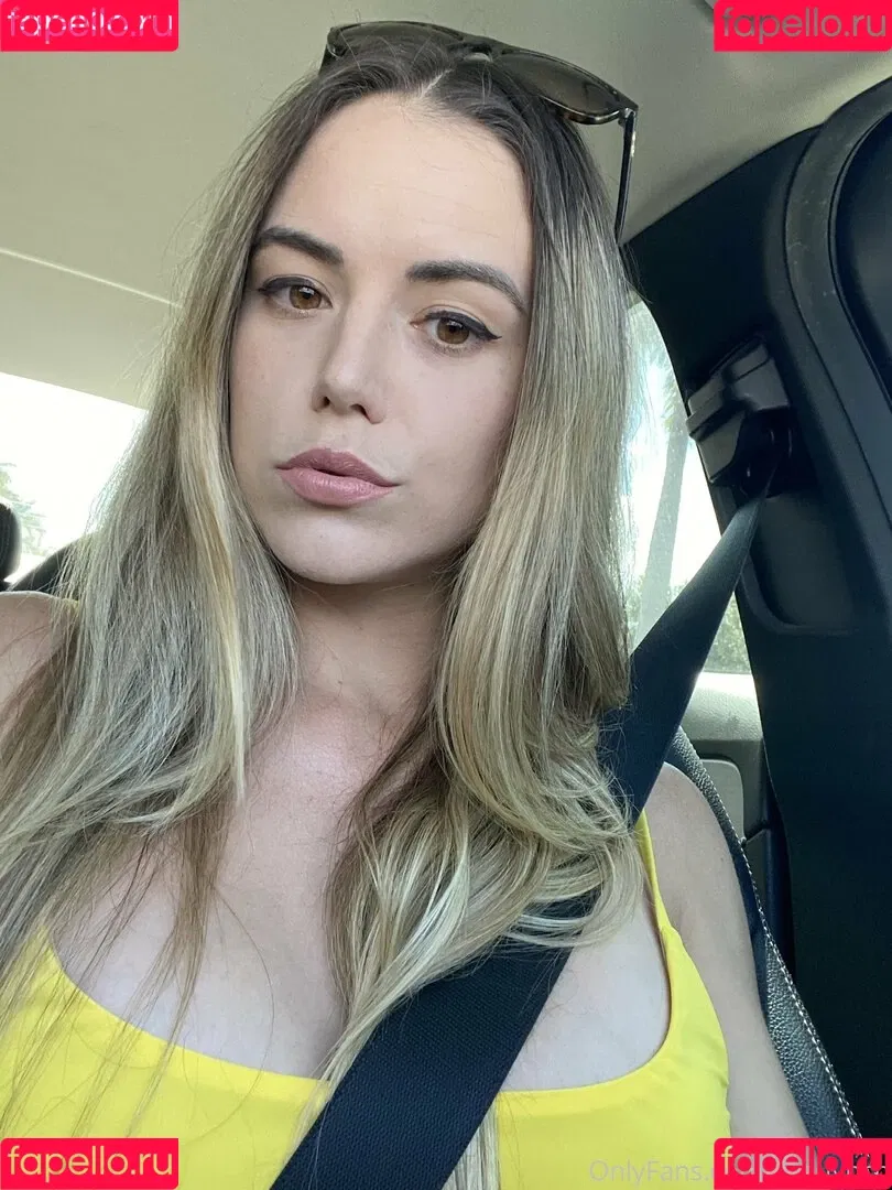 Rae Lynch Onlyfans Photo Gallery 