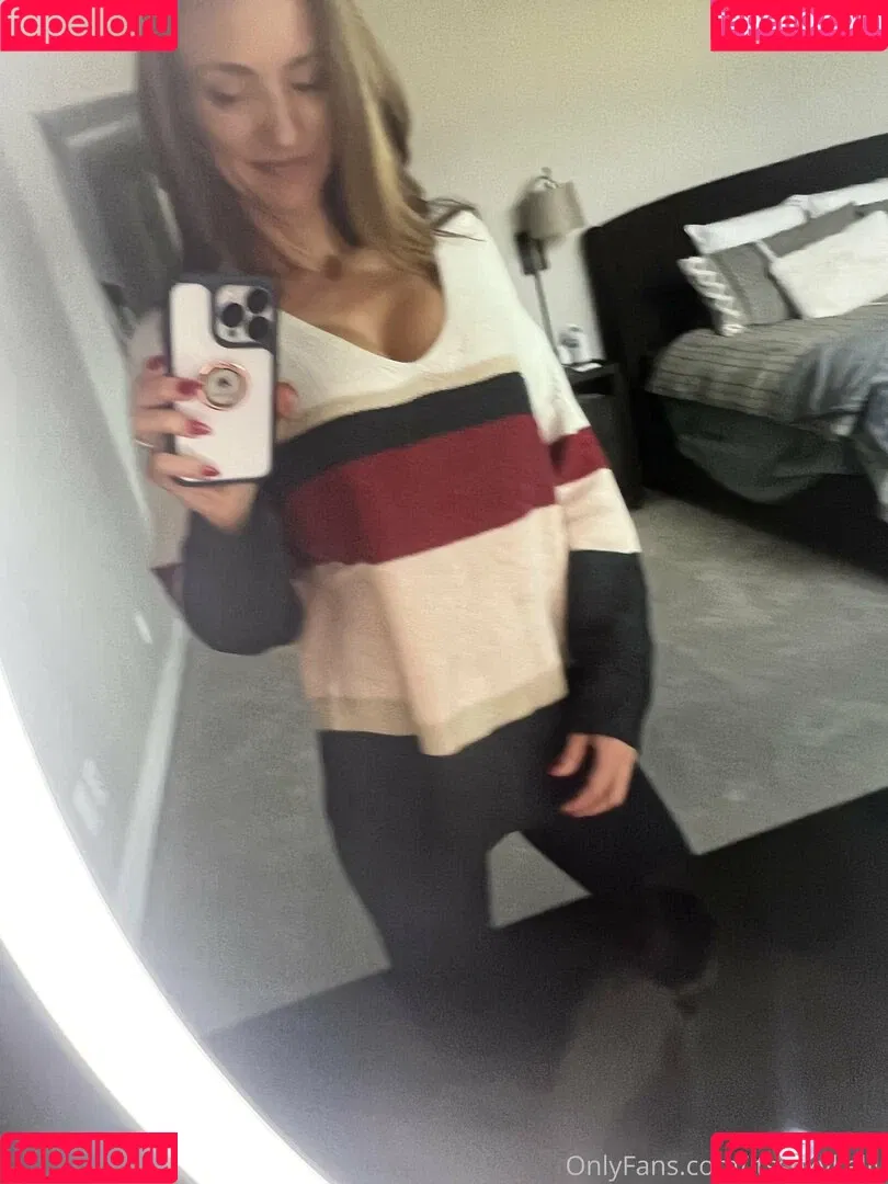 itssexykelly Onlyfans Photo Gallery 