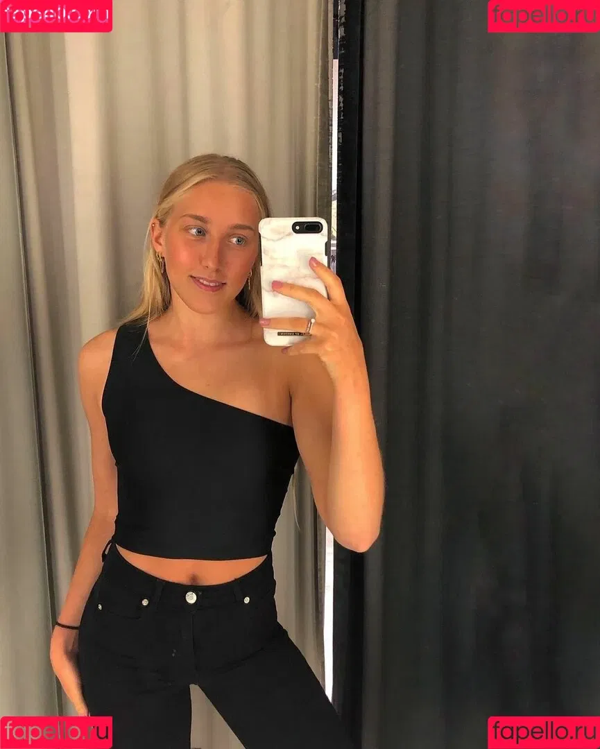Juliette Bossu Onlyfans Photo Gallery 