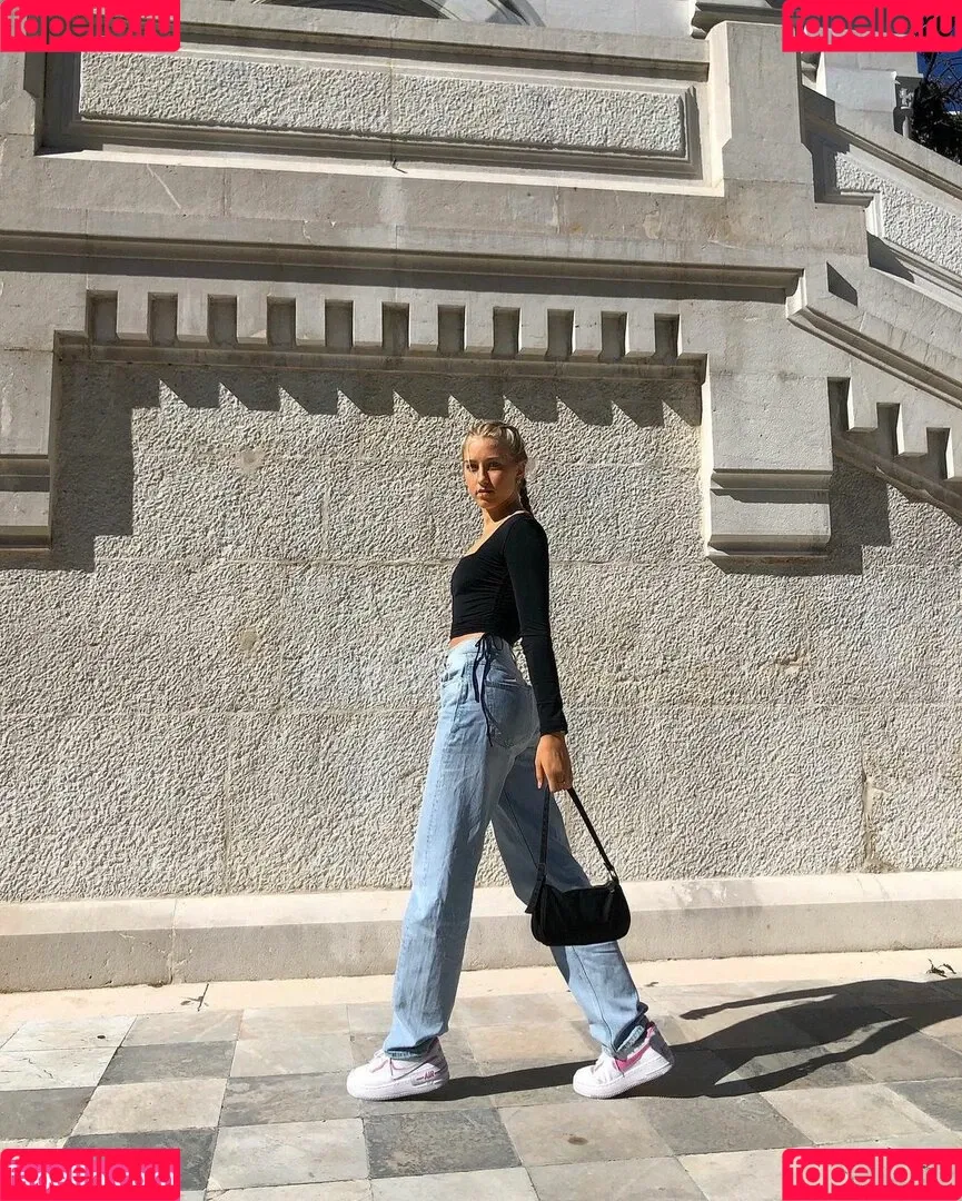 Juliette Bossu Onlyfans Photo Gallery 