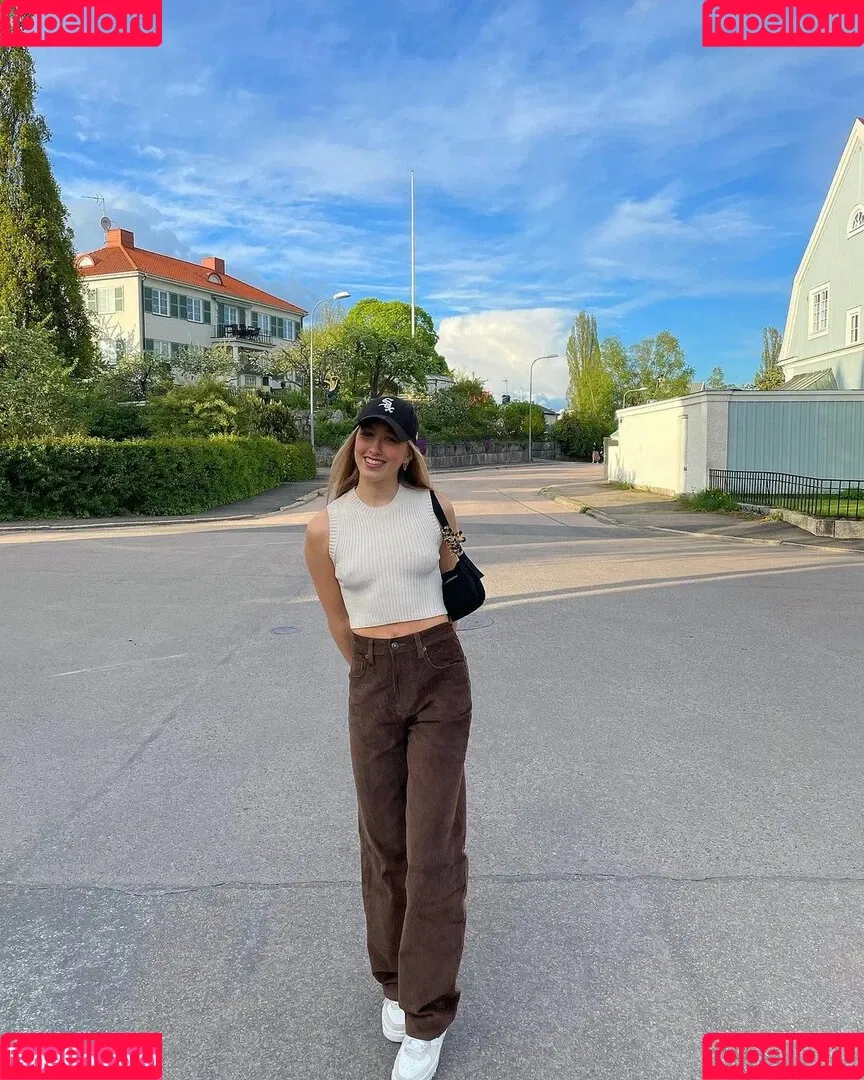 Juliette Bossu Onlyfans Photo Gallery 