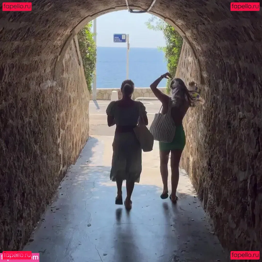 Juliette Bossu Onlyfans Photo Gallery 