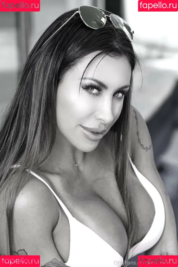 Jaque Khury Onlyfans Photo Gallery 