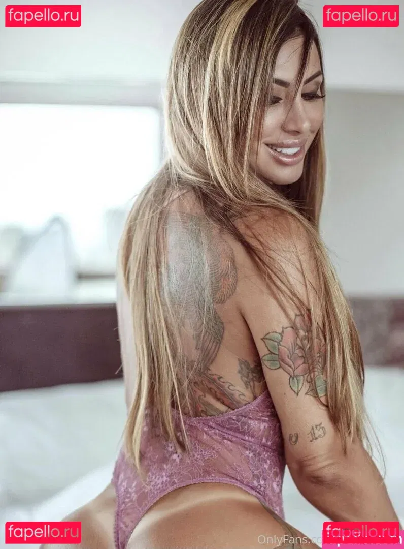 Jaque Khury Onlyfans Photo Gallery 