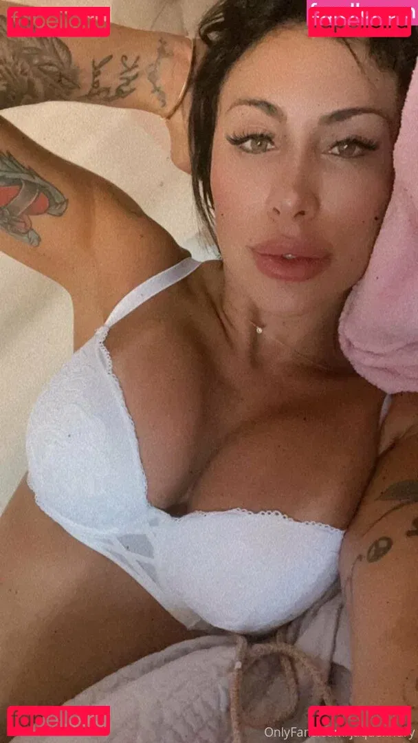 Jaque Khury Onlyfans Photo Gallery 