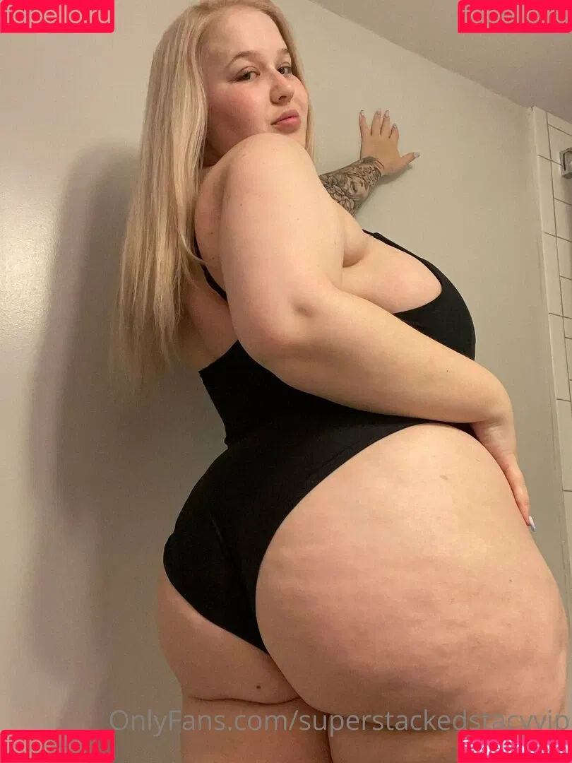 superstackedstacyvip Onlyfans Photo Gallery 