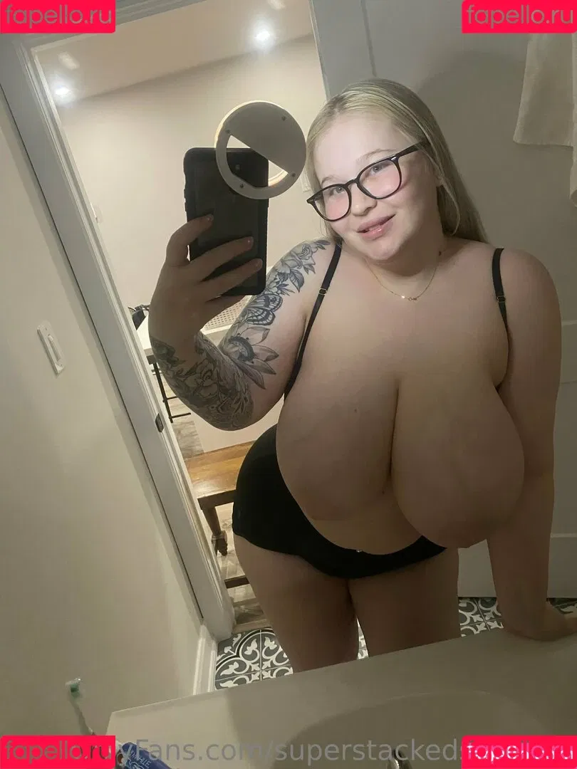 superstackedstacyvip Onlyfans Photo Gallery 