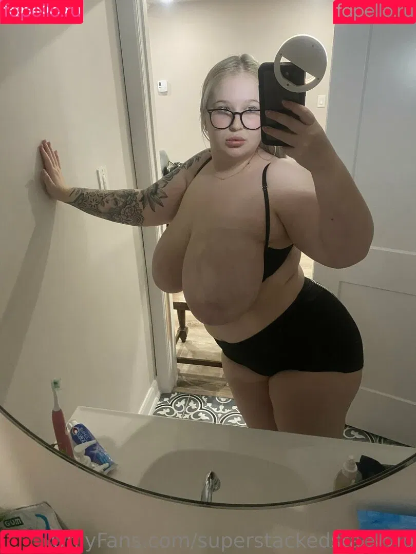 superstackedstacyvip Onlyfans Photo Gallery 
