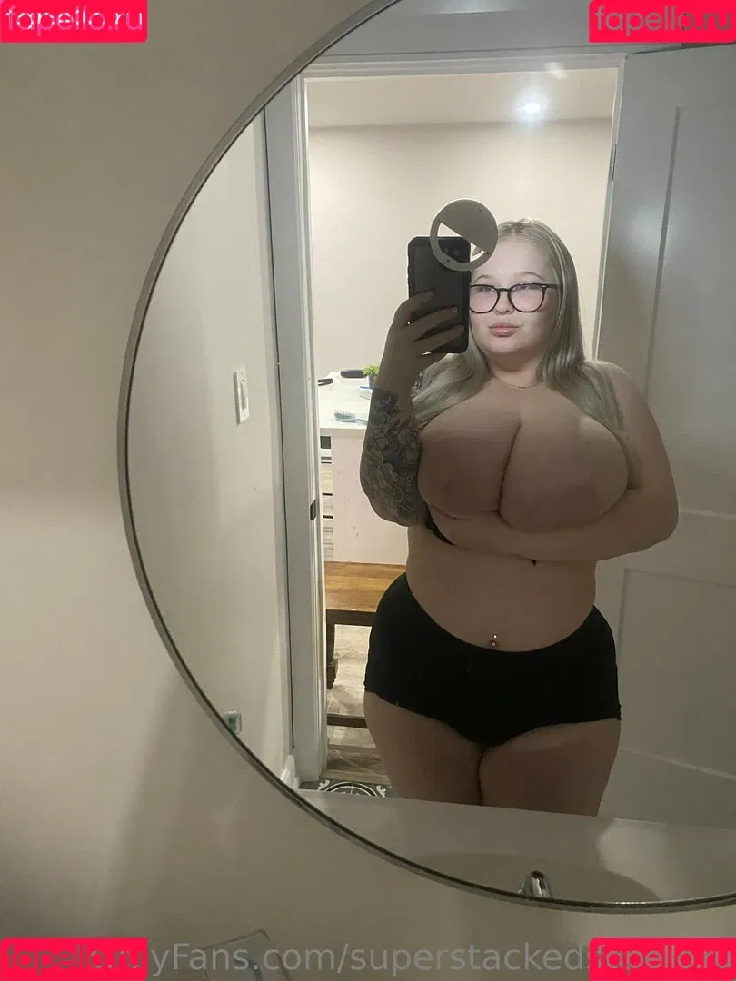 superstackedstacyvip Onlyfans Photo Gallery 