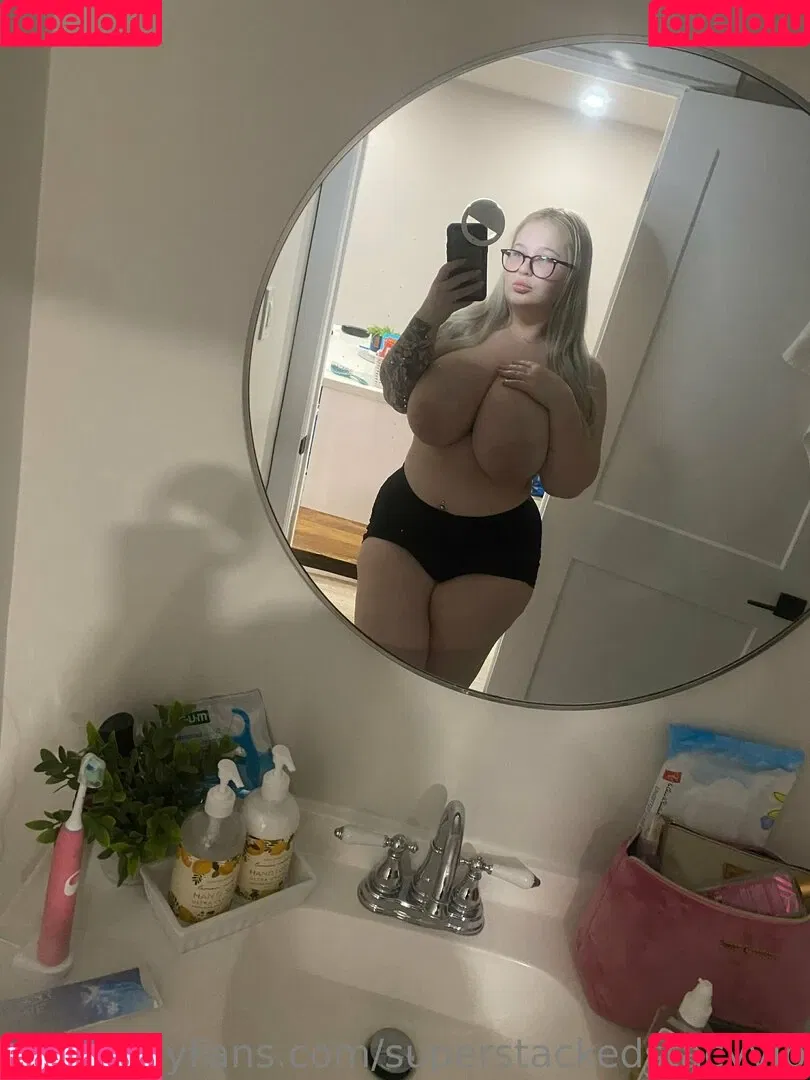superstackedstacyvip Onlyfans Photo Gallery 