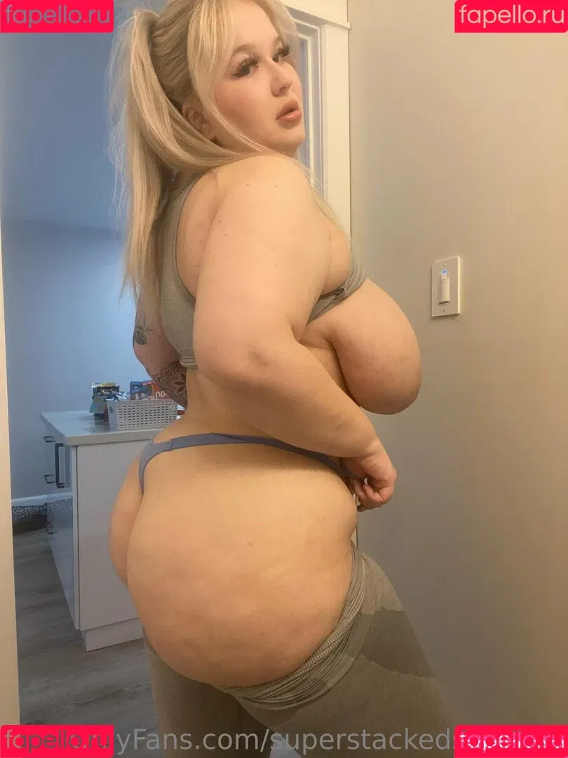 superstackedstacyvip Onlyfans Photo Gallery 