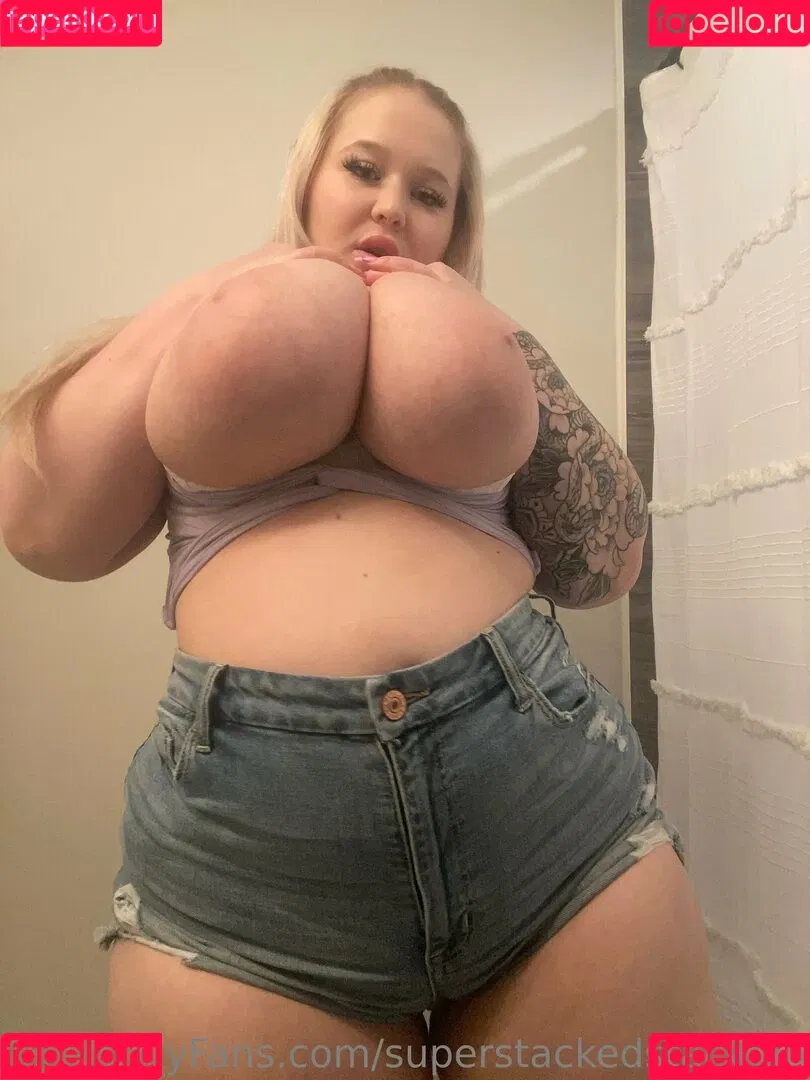 superstackedstacyvip Onlyfans Photo Gallery 