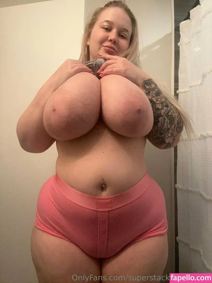 superstackedstacyvip Onlyfans Photo Gallery 