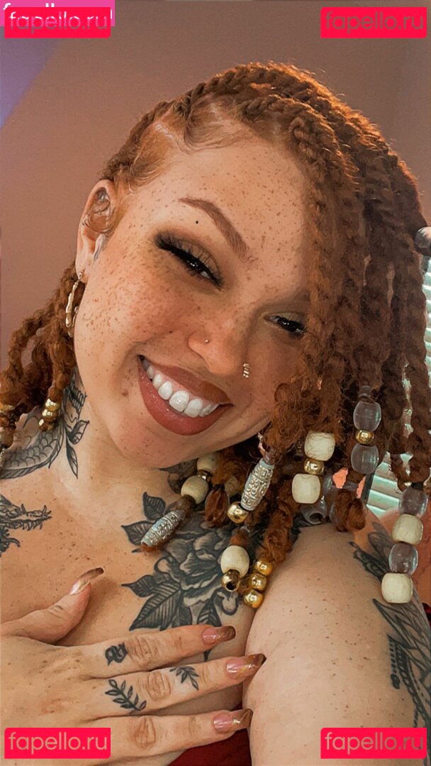 AHintOfRed Nude Onlyfans Photo 51