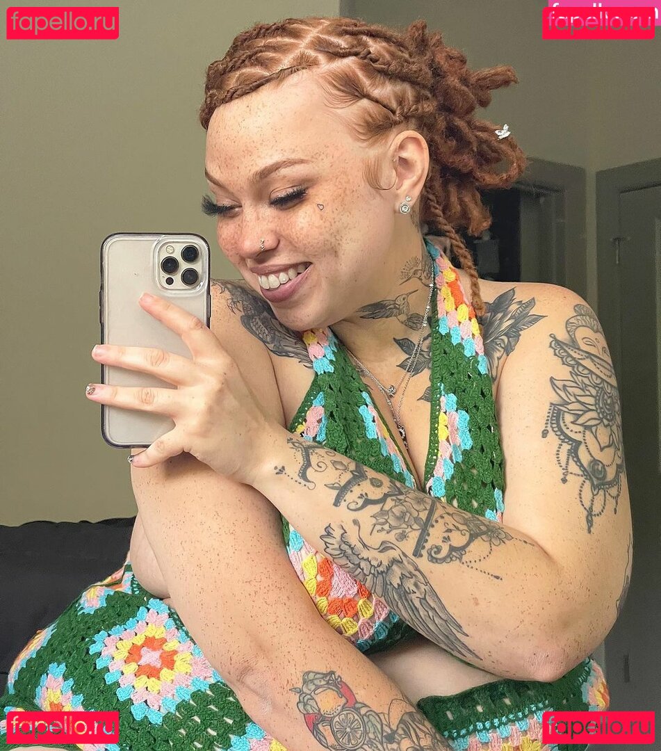 AHintOfRed Nude Onlyfans Photo 46