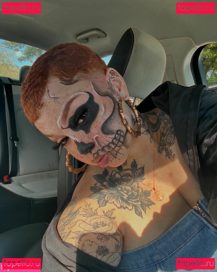 AHintOfRed Nude Onlyfans Photo 18