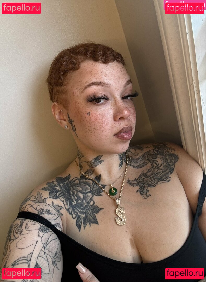 AHintOfRed Nude Onlyfans Photo 11