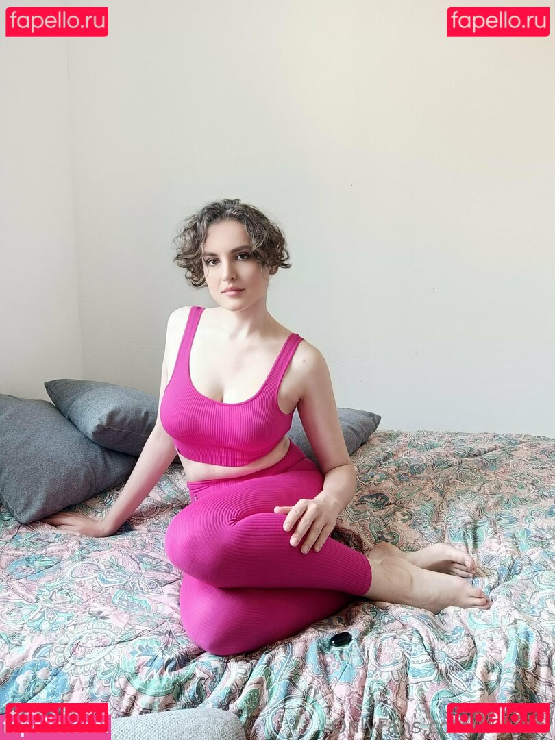 julyanf / julyranf Nude Onlyfans Photo 33