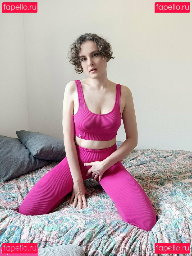 julyanf / julyranf Nude Onlyfans Photo 32