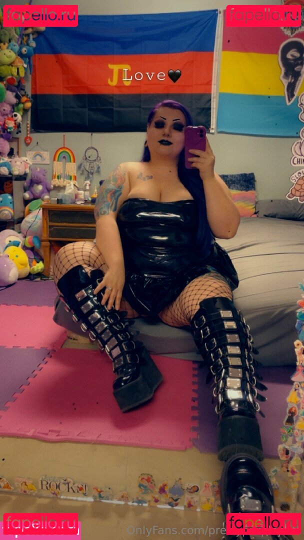 prettypurplepet Nude Onlyfans Photo 41