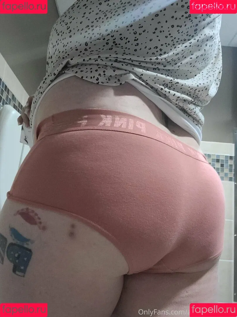 arcfennecbabe Onlyfans Photo Gallery 