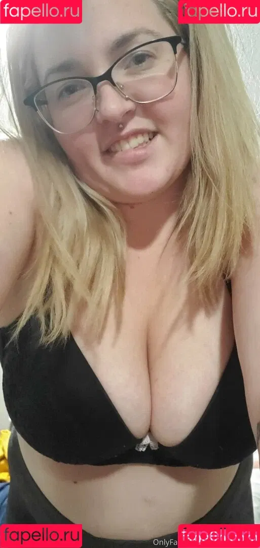 arcfennecbabe Onlyfans Photo Gallery 