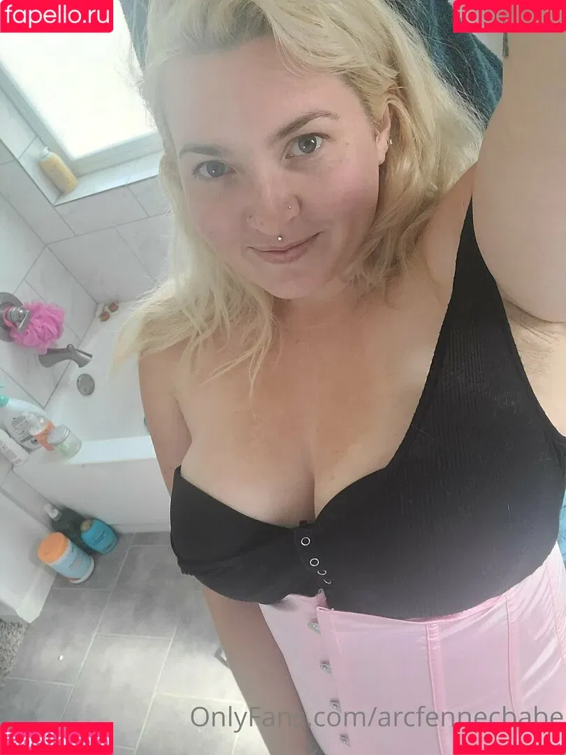 arcfennecbabe Onlyfans Photo Gallery 