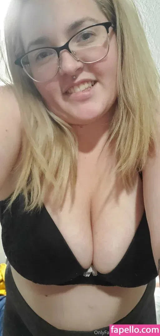 arcfennecbabe Onlyfans Photo Gallery 