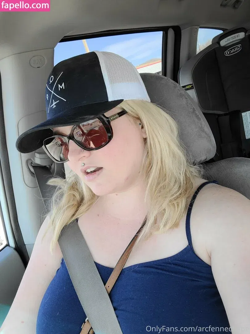 arcfennecbabe Onlyfans Photo Gallery 