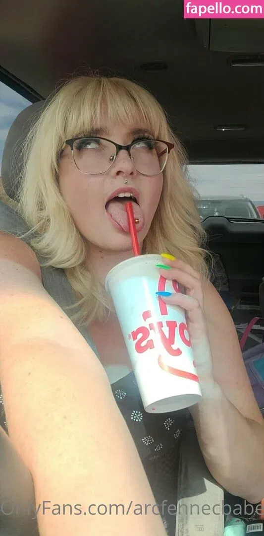 arcfennecbabe Onlyfans Photo Gallery 