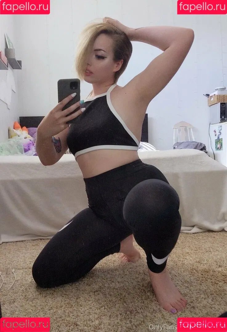 Reyvencos Onlyfans Photo Gallery 