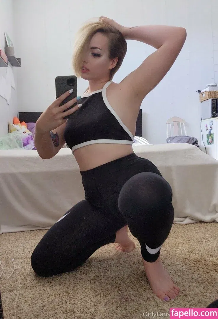 Reyvencos Onlyfans Photo Gallery 