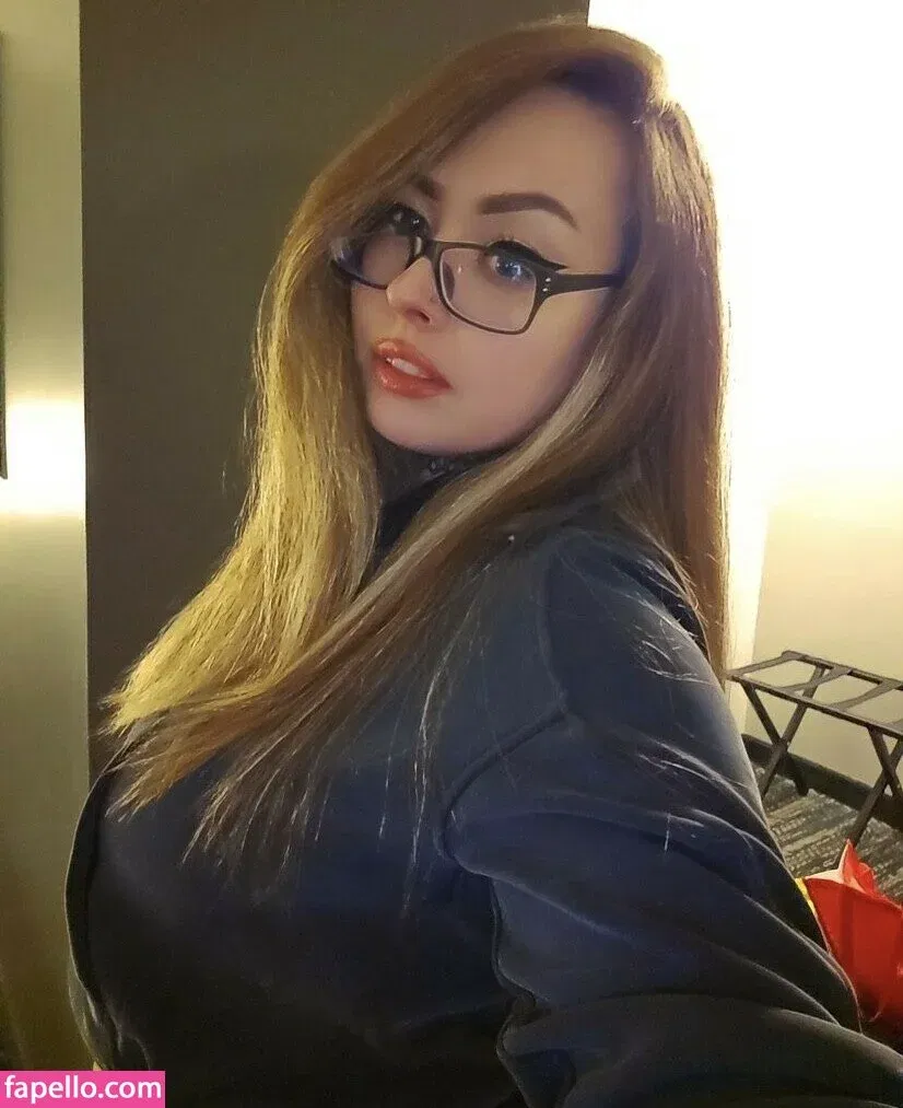 Reyvencos Onlyfans Photo Gallery 