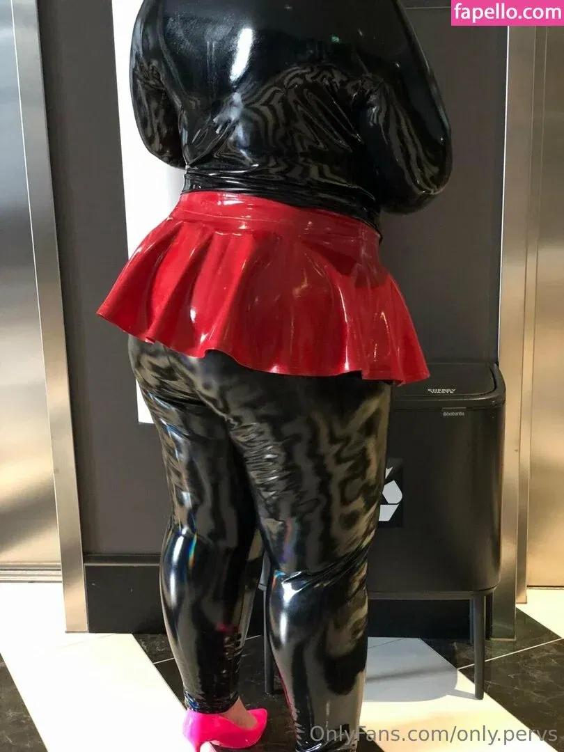 only.pervs Onlyfans Photo Gallery 