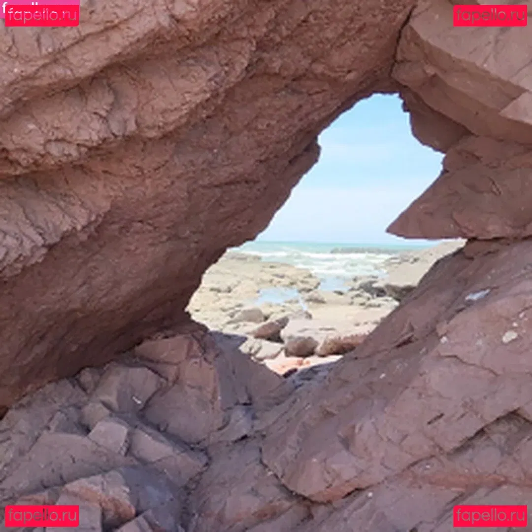 Athena Demos Onlyfans Photo Gallery 