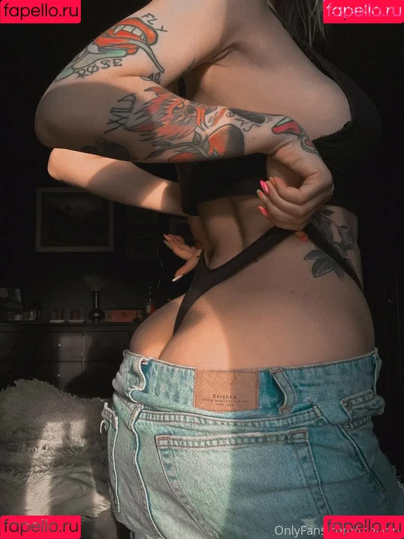 Mallory Onlyfans Photo Gallery 