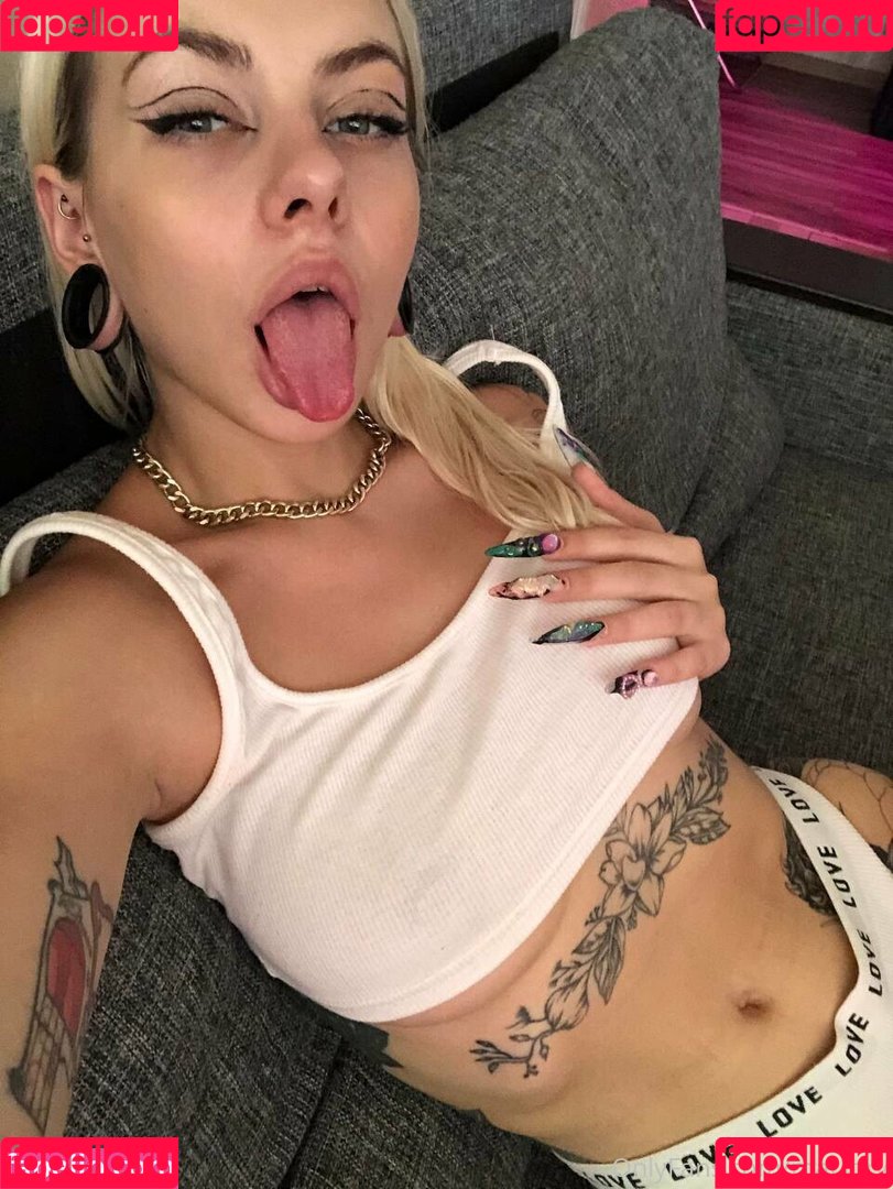 Mallory Onlyfans Photo Gallery 