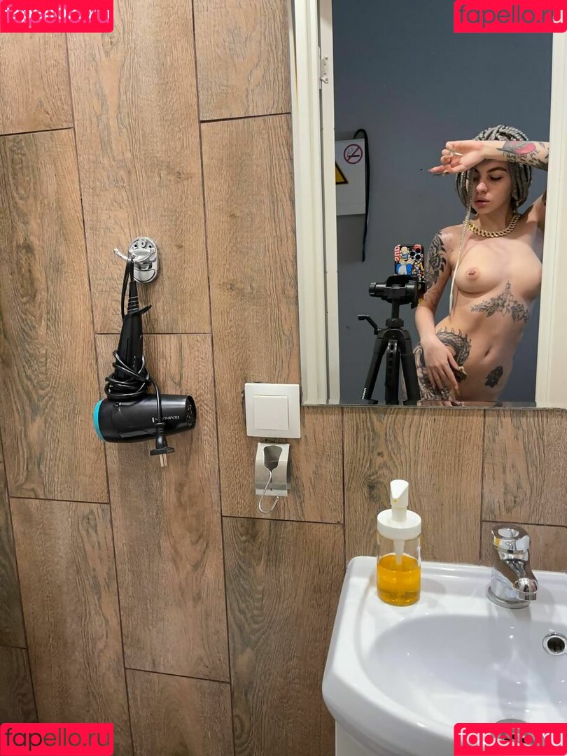 Mallory Onlyfans Photo Gallery 